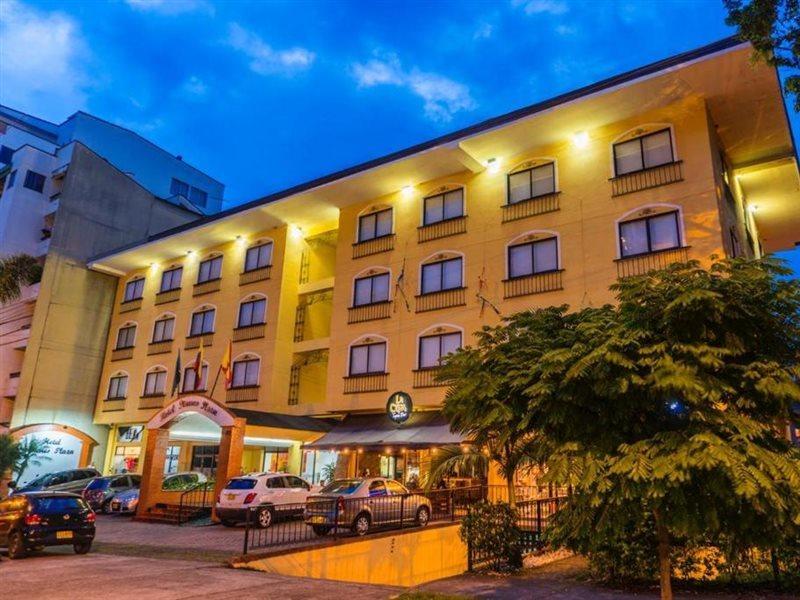 Hotel Pinares Plaza Pereira Εξωτερικό φωτογραφία