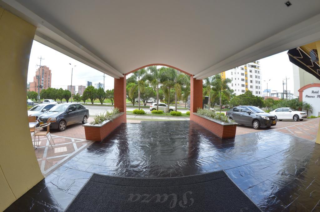 Hotel Pinares Plaza Pereira Εξωτερικό φωτογραφία