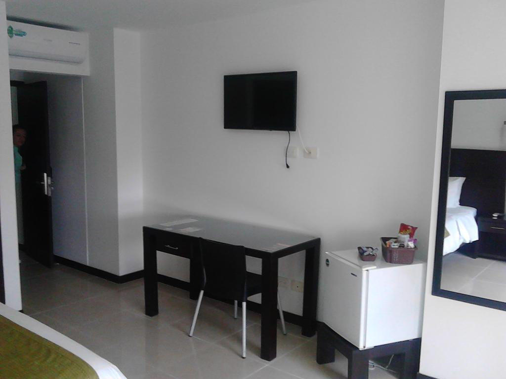 Hotel Pinares Plaza Pereira Εξωτερικό φωτογραφία