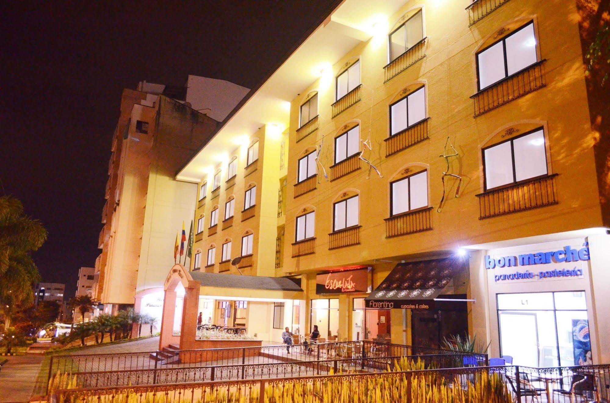 Hotel Pinares Plaza Pereira Εξωτερικό φωτογραφία