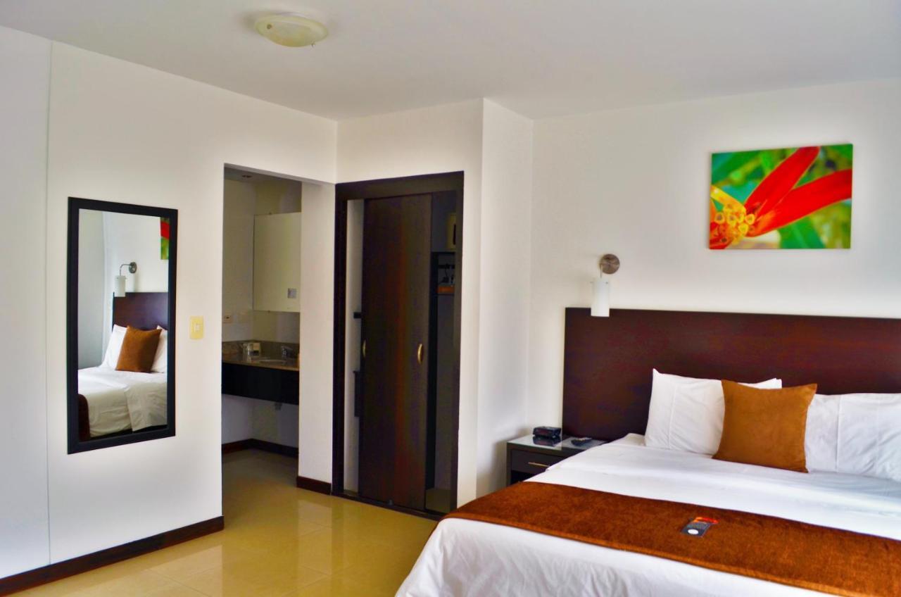 Hotel Pinares Plaza Pereira Δωμάτιο φωτογραφία